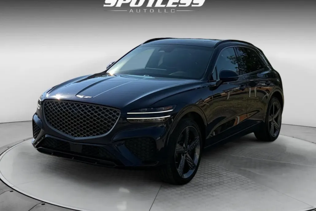 2023 Genesis GV70 2.5T Sport photo 1