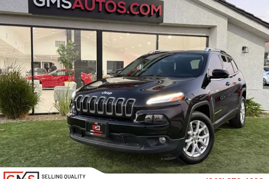 2018 Jeep Cherokee Latitude photo 1