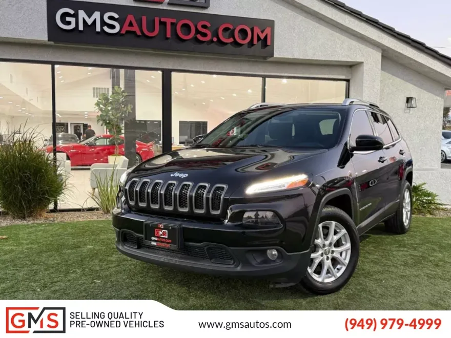2018 Jeep Cherokee Latitude photo 1