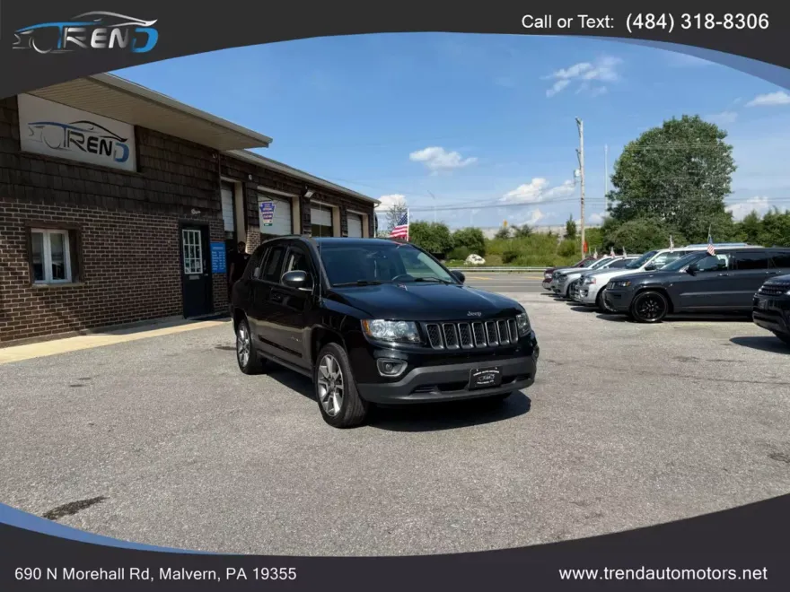2017 Jeep Compass Sport photo 1