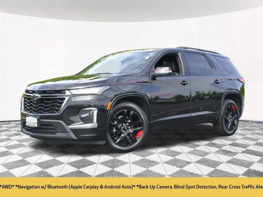 2023 Chevrolet Traverse Premier photo 1