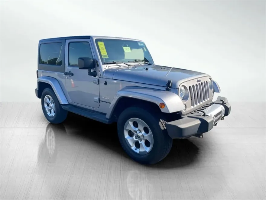 2014 Jeep Wrangler Sahara photo 1