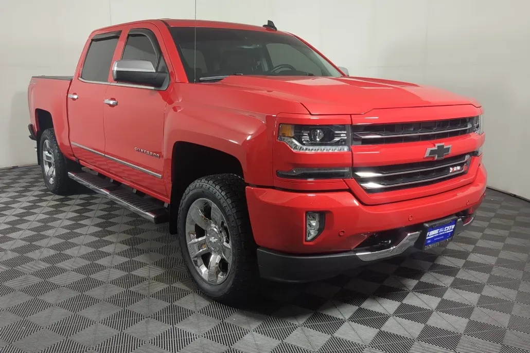 2017 Chevrolet Silverado 1500 LTZ photo 1