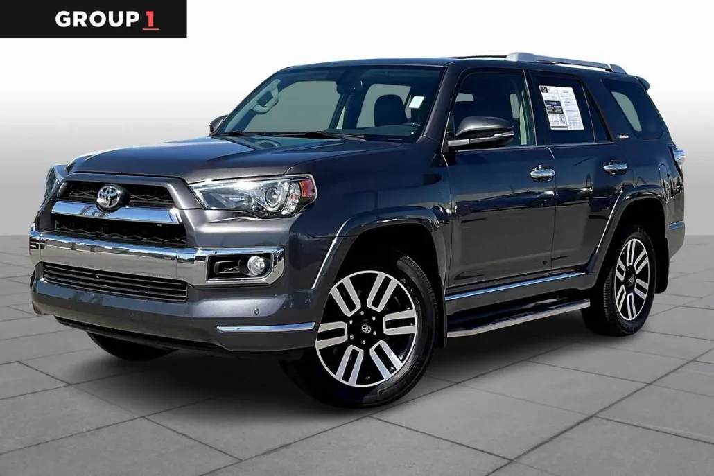 2018 Toyota 4Runner Limited photo 1