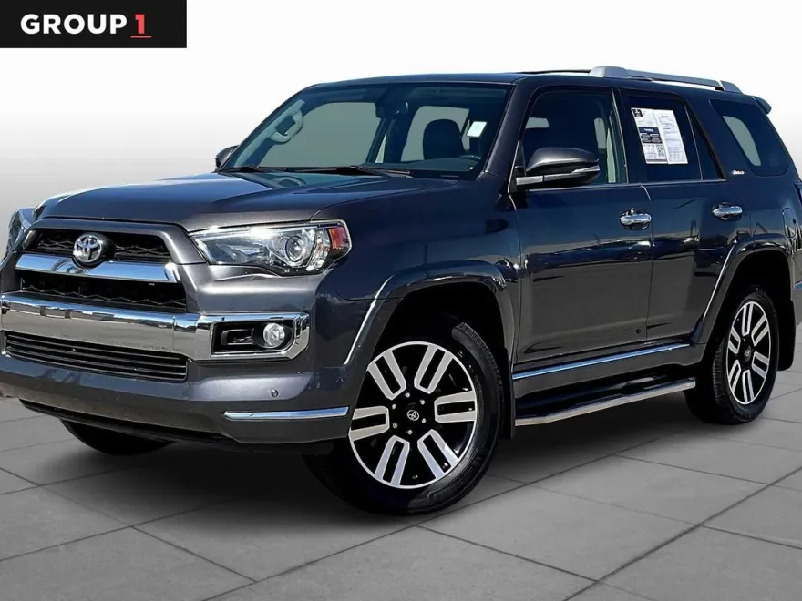 2018 Toyota 4Runner Limited photo 1