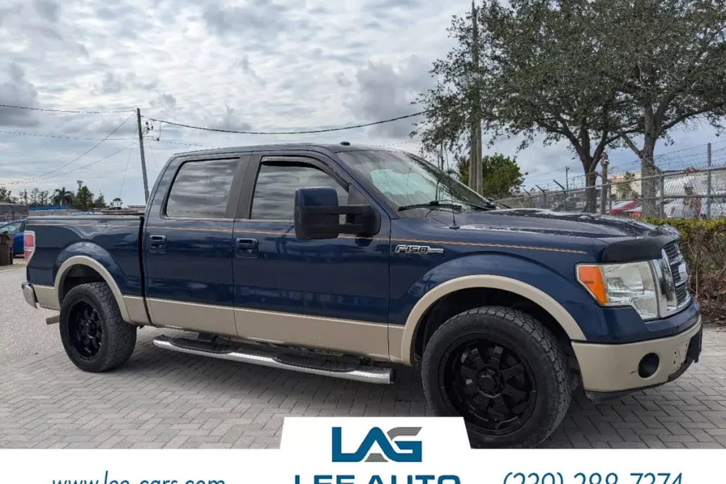 2010 Ford F-150 Lariat photo 1