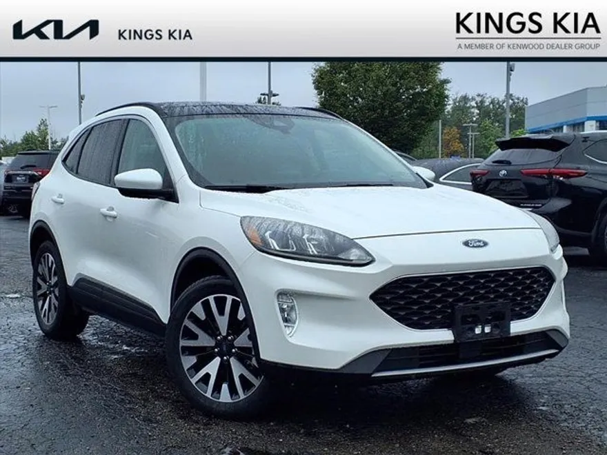 2020 Ford Escape SEL photo 1