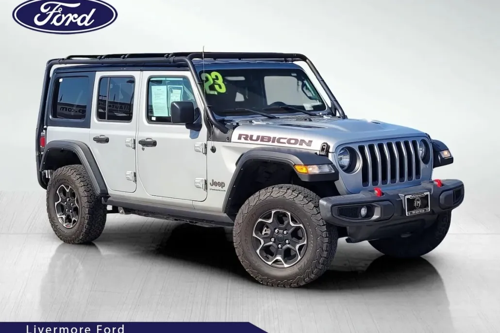 2023 Jeep Wrangler Rubicon photo 1