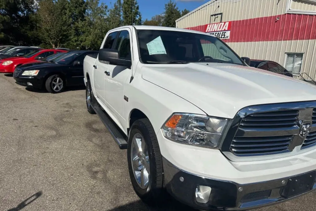 2015 Ram 1500 Lone Star photo 1