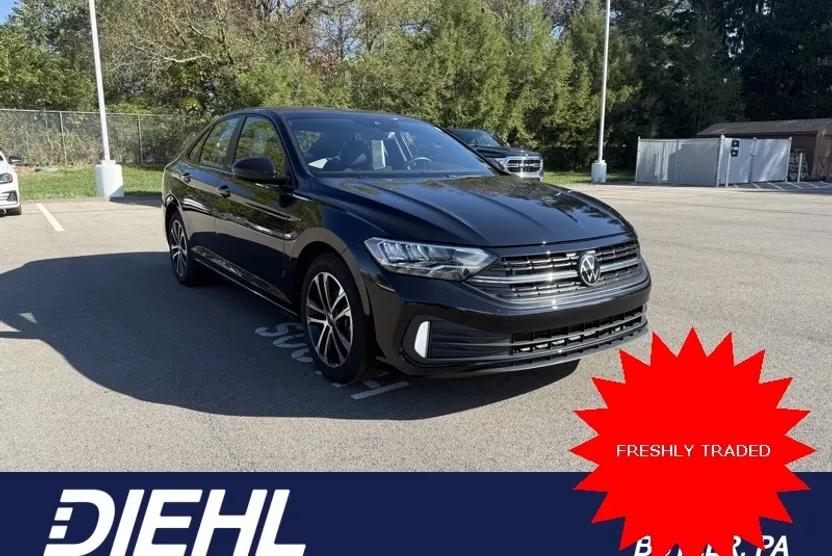 2024 Volkswagen Jetta 1.5T Sport photo 1