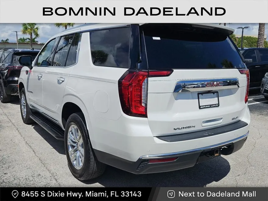 2023 Gmc Yukon SLT photo 1