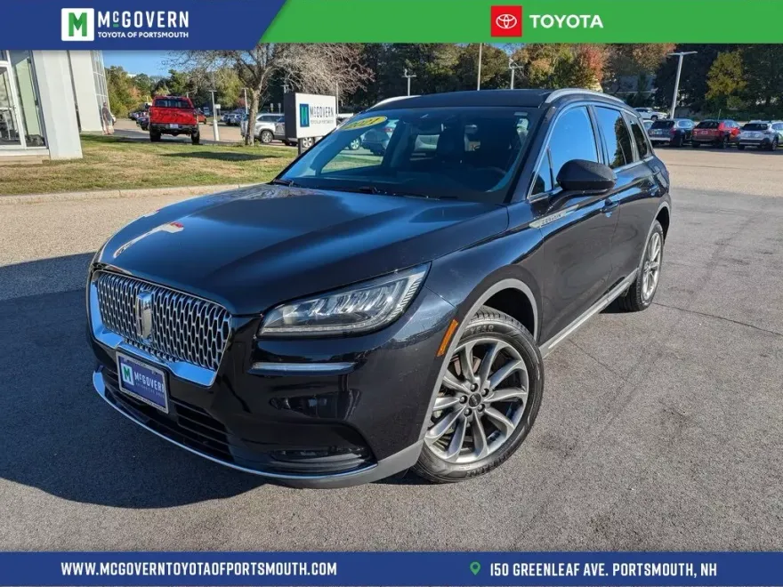2021 Lincoln Corsair Standard photo 1