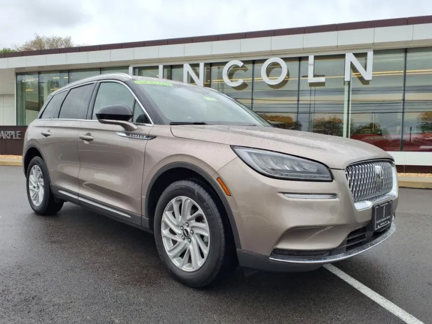2021 Lincoln Corsair Standard photo 1