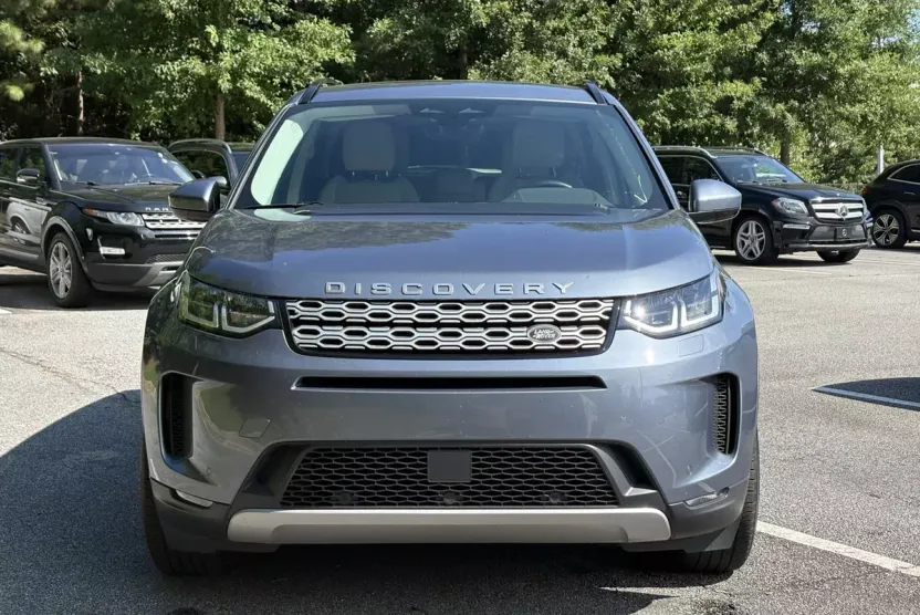 2023 Land Rover Discovery Sport S photo 1