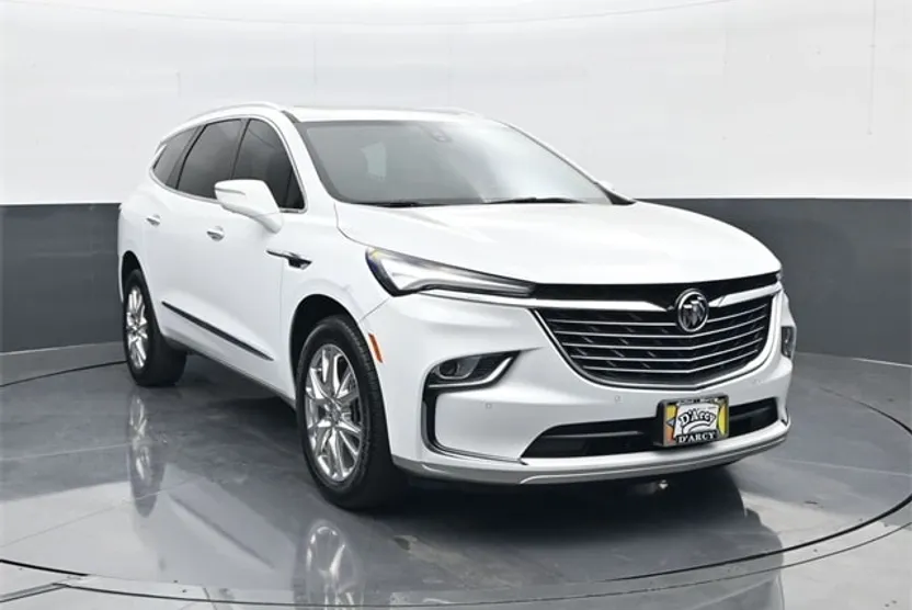2023 Buick Enclave Premium photo 1