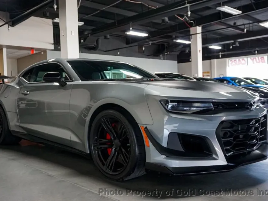 2024 Chevrolet Camaro ZL1 1LE photo 2