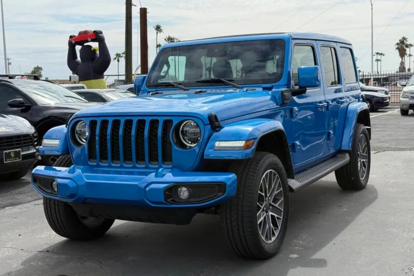 2022 Jeep Wrangler Unlimited High Altitude 4xe photo 1