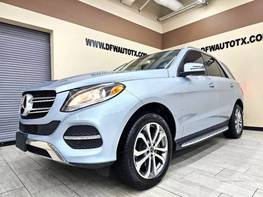 2017 Mercedes Benz GLE 350 photo 1