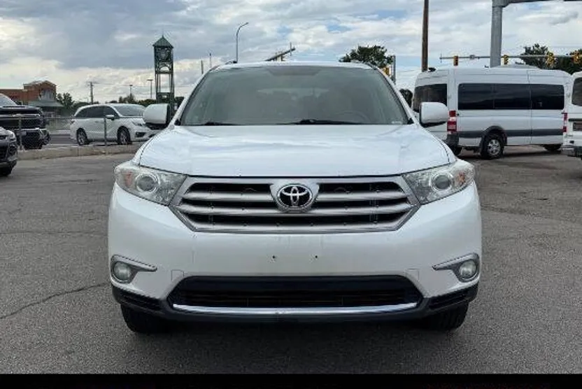 2011 Toyota Highlander Hybrid Base SE photo 1