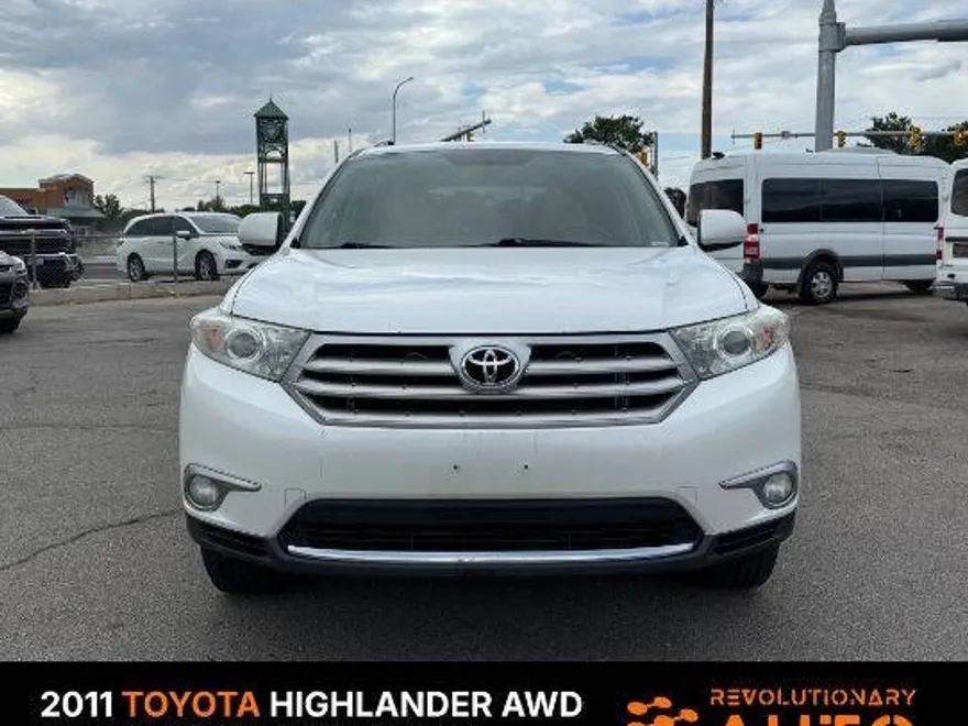 2011 Toyota Highlander Hybrid Base SE photo 1