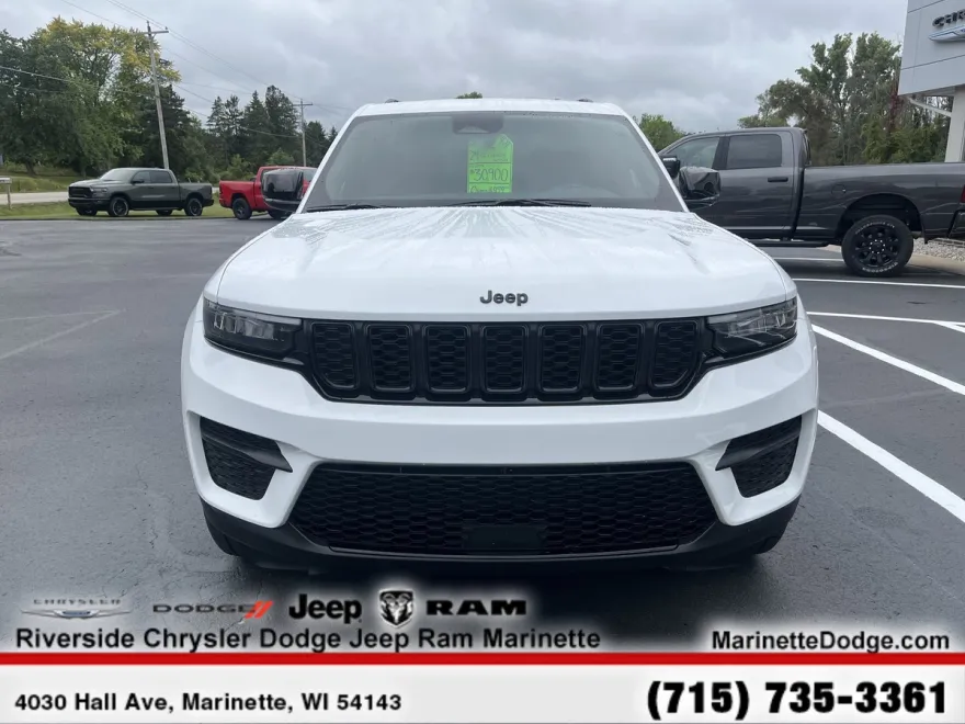 2024 Jeep Grand Cherokee Altitude photo 1