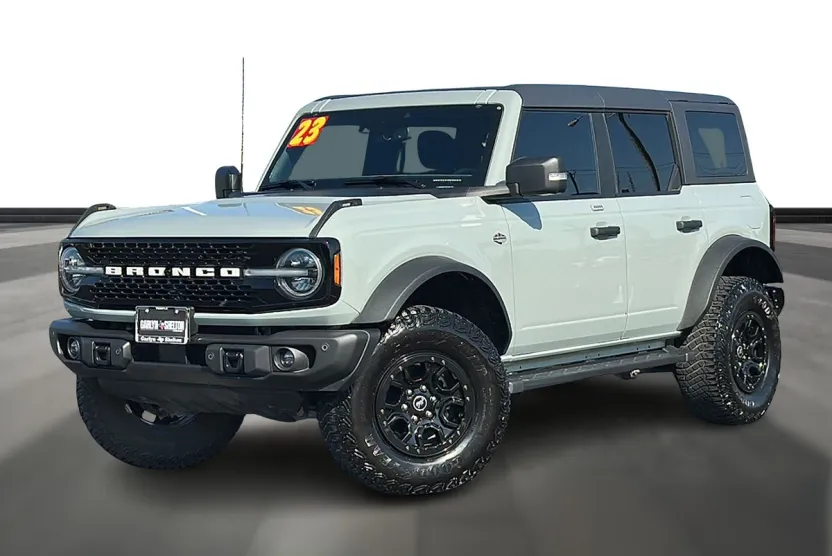 2023 Ford Bronco Wildtrak photo 1