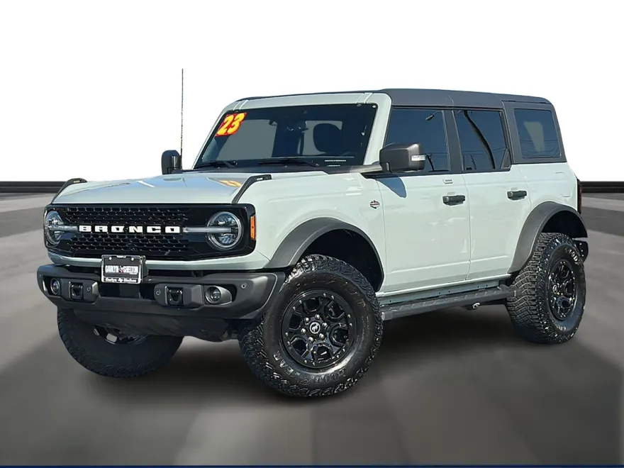 2023 Ford Bronco Wildtrak photo 1