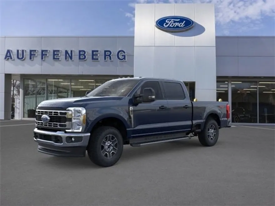 2025 Ford F-250 XLT photo 1