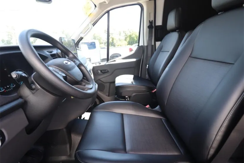 2025 Ford Transit Cargo Van photo 1