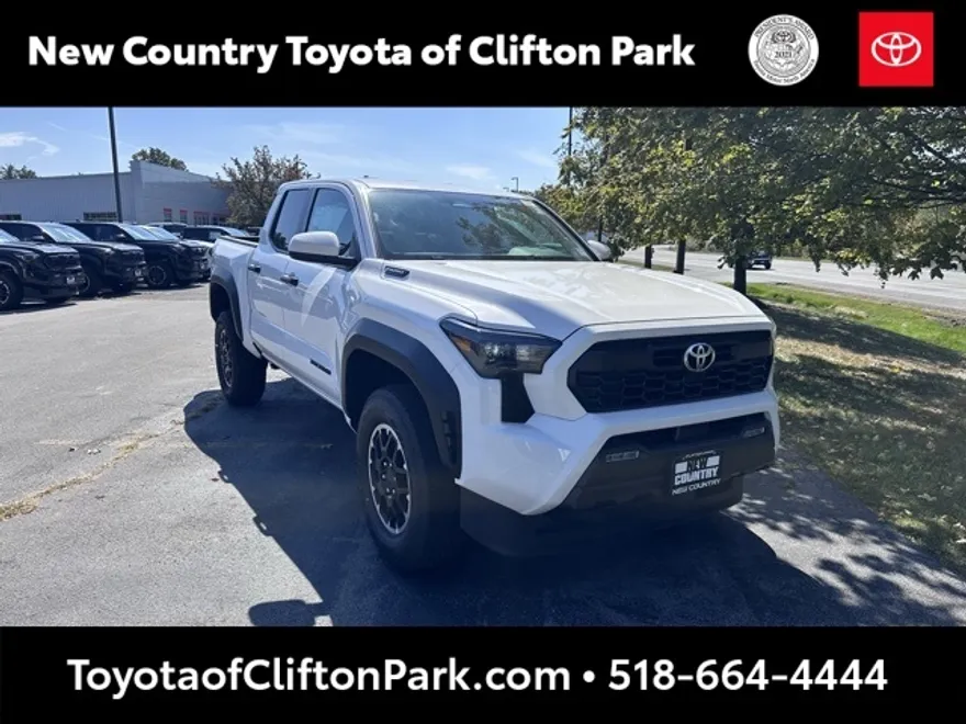2025 Toyota Tacoma TRD Off-Road 4x4 Double Cab photo 1