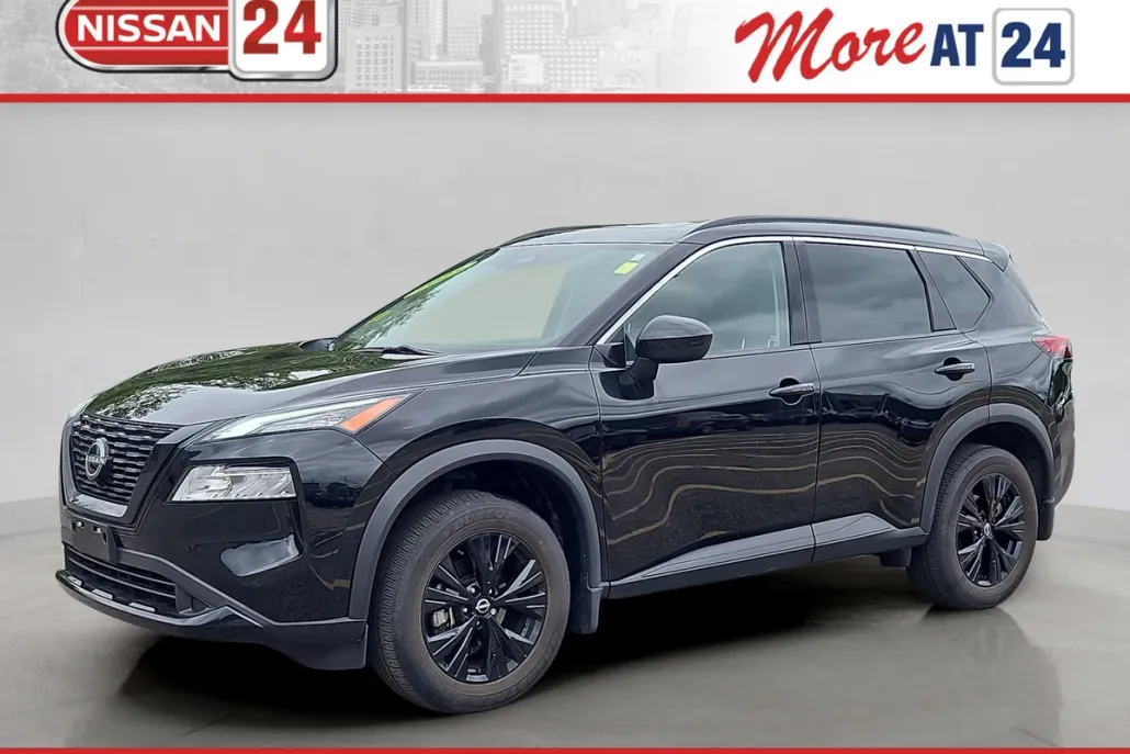 2023 Nissan Rogue Midnight Edition SV photo 1