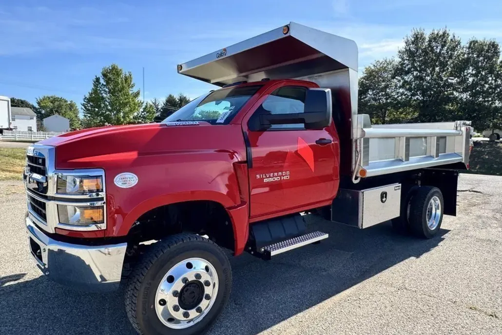 2024 Chevrolet Silverado Work Truck photo 1