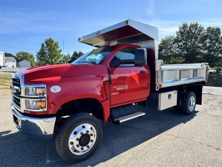 2024 Chevrolet Silverado Work Truck photo 1