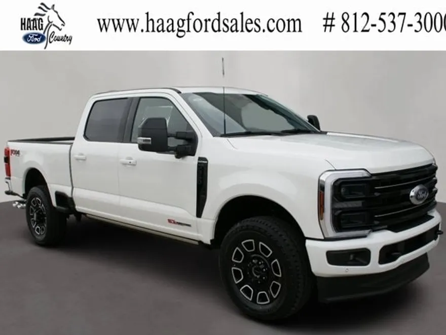 2025 Ford F-350 Platinum photo 1