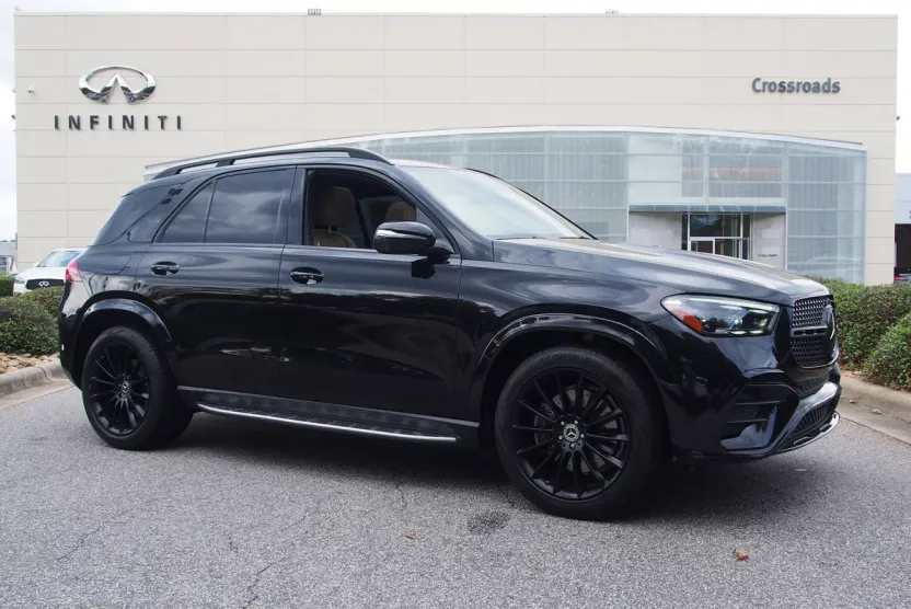2024 Mercedes Benz GLE 450e photo 1