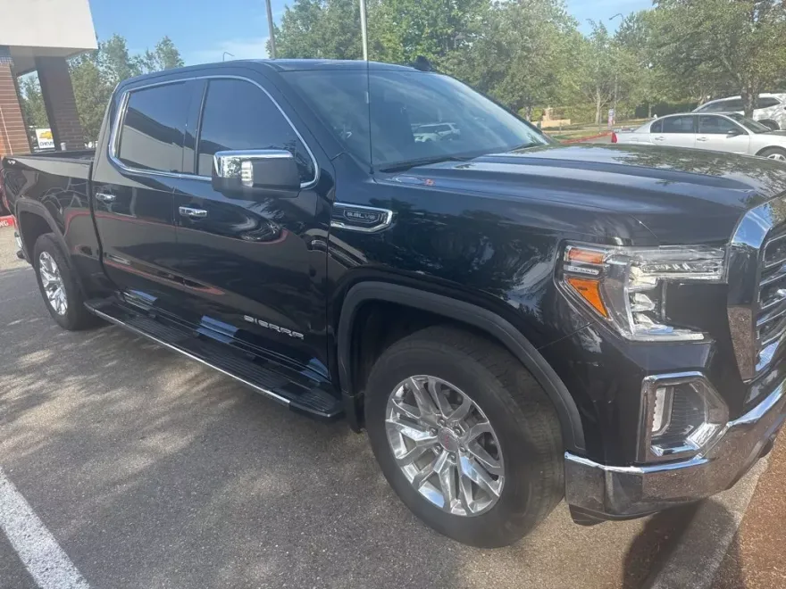 2019 Gmc Sierra 1500 SLT photo 1