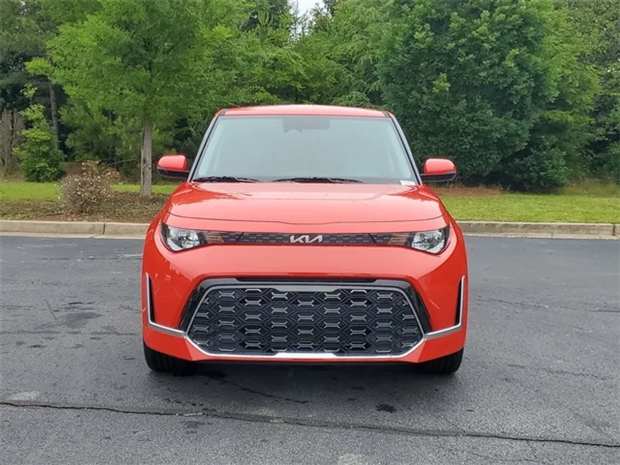 2025 Kia Soul GT-Line photo 1