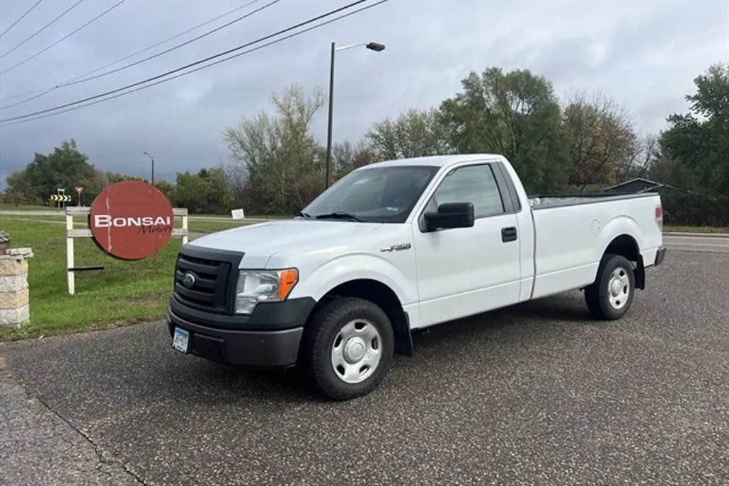 2009 Ford F-150 XL photo 1