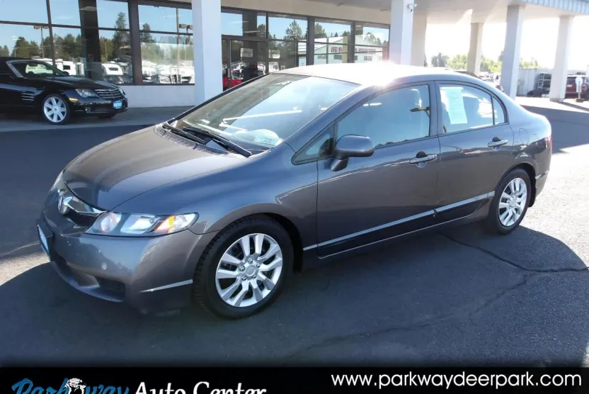 2011 Honda Civic LX photo 1