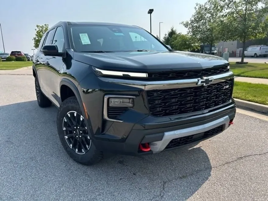2026 Chevrolet Traverse Z71 photo 1