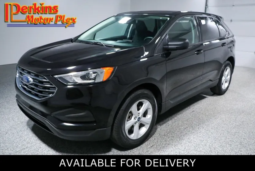 2021 Ford Edge SE photo 1