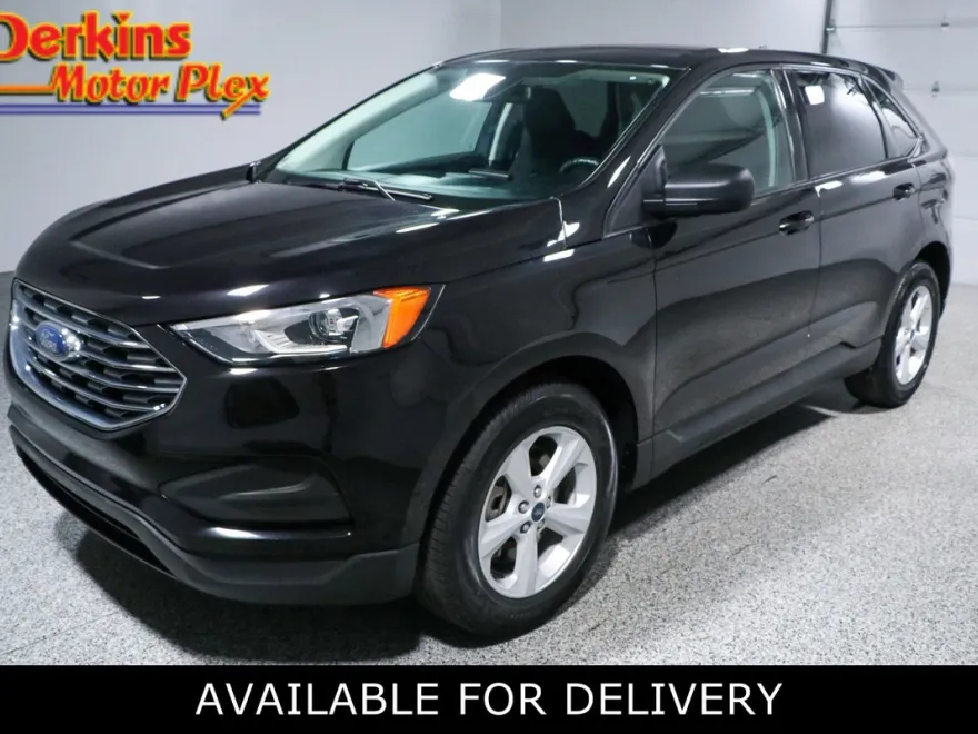 2021 Ford Edge SE photo 1