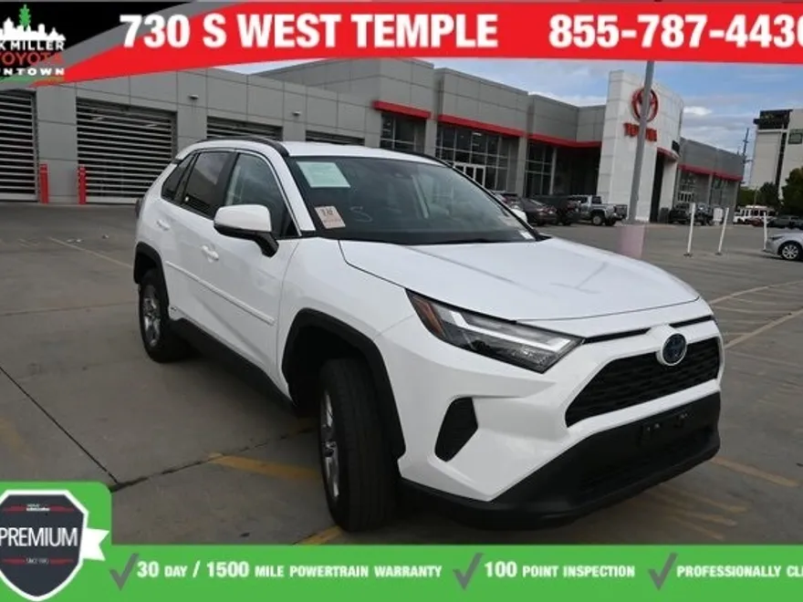 2024 Toyota RAV4 Hybrid LE photo 1