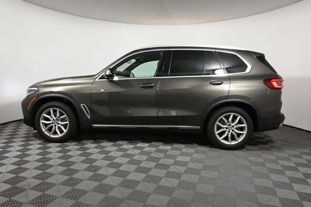 2021 Bmw X5 xDrive40i photo 1