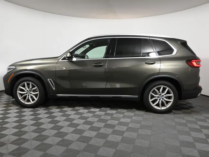 2021 Bmw X5 xDrive40i photo 1