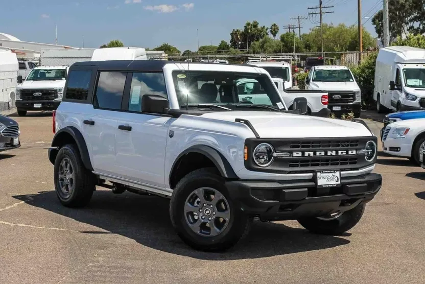2025 Ford Bronco Big Bend photo 1