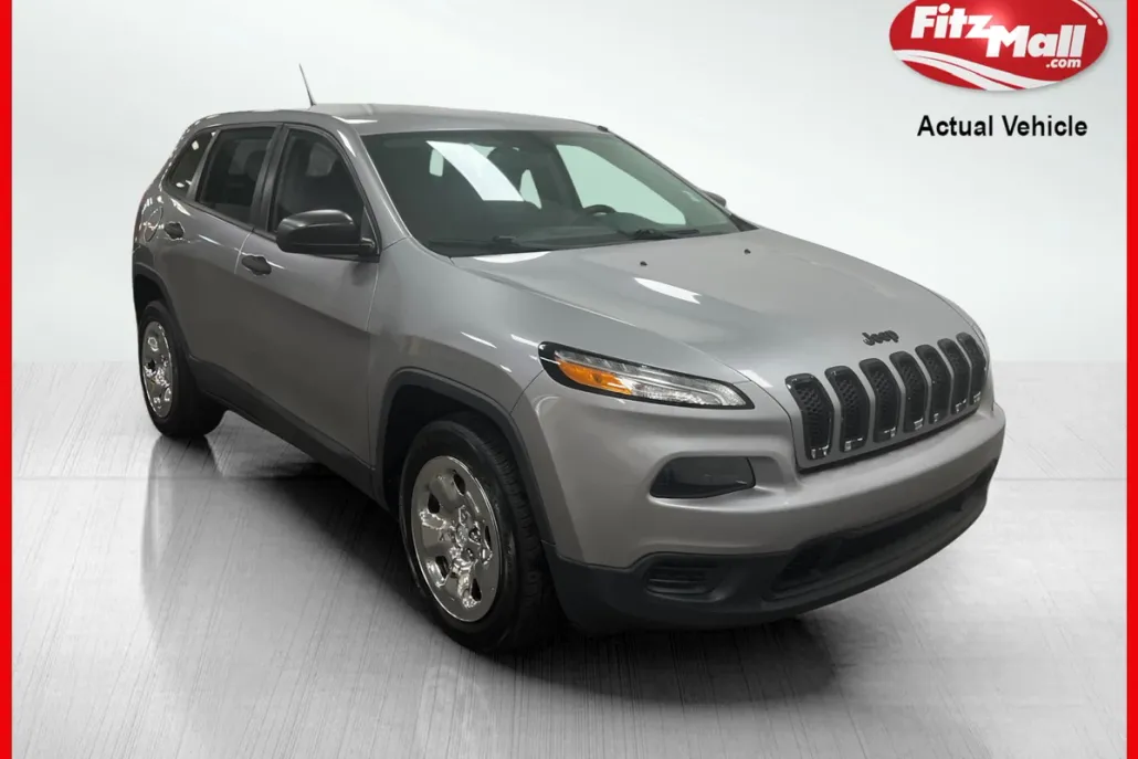 2016 Jeep Cherokee Sport photo 1