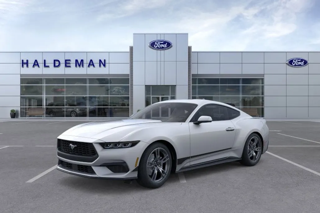 2025 Ford Mustang EcoBoost Premium photo 1