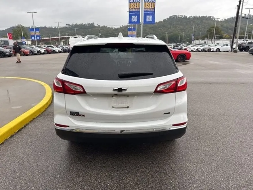 2021 Chevrolet Equinox Premier photo 1