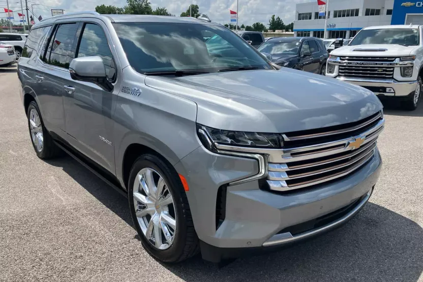 2024 Chevrolet Tahoe High Country photo 1